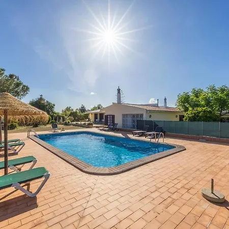 Quinta Aves - Estudio 7 * Odiáxere